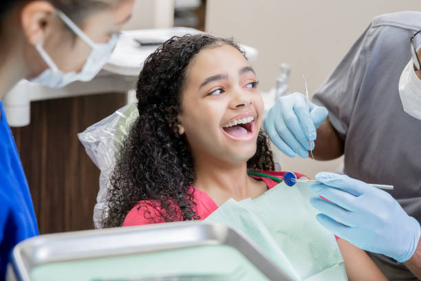 Best Emergency Tooth Extraction  in Leslie, MI